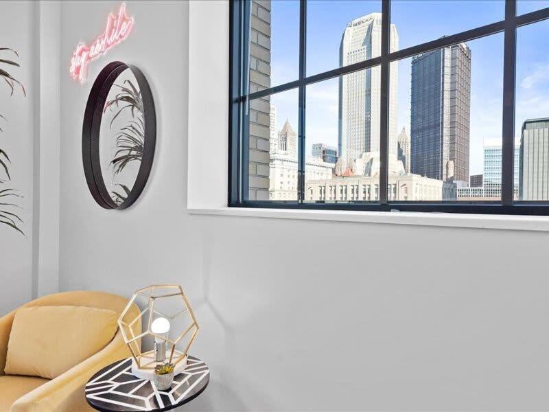 Cozysuites Modern 1Br, Downtown Pittsburgh Bagian luar foto