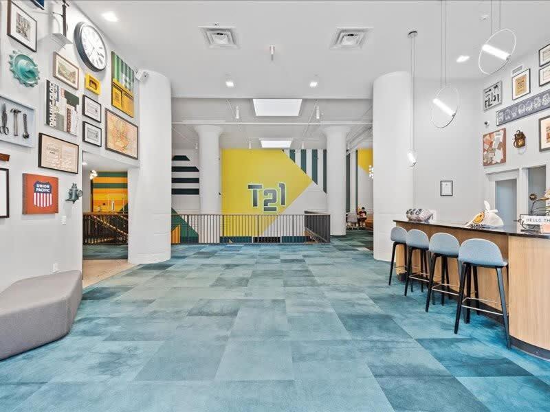 Cozysuites Modern 1Br, Downtown Pittsburgh Bagian luar foto